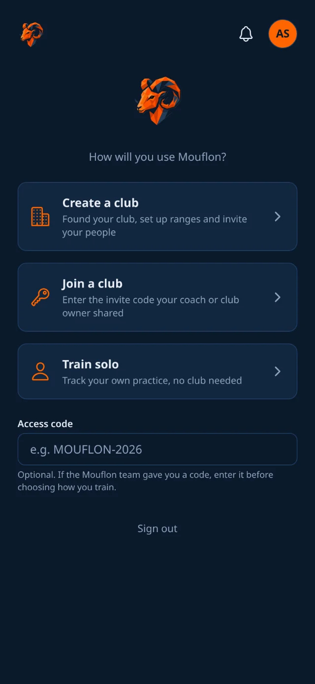 The onboarding chooser offering Create a club, Join a club and Train solo.